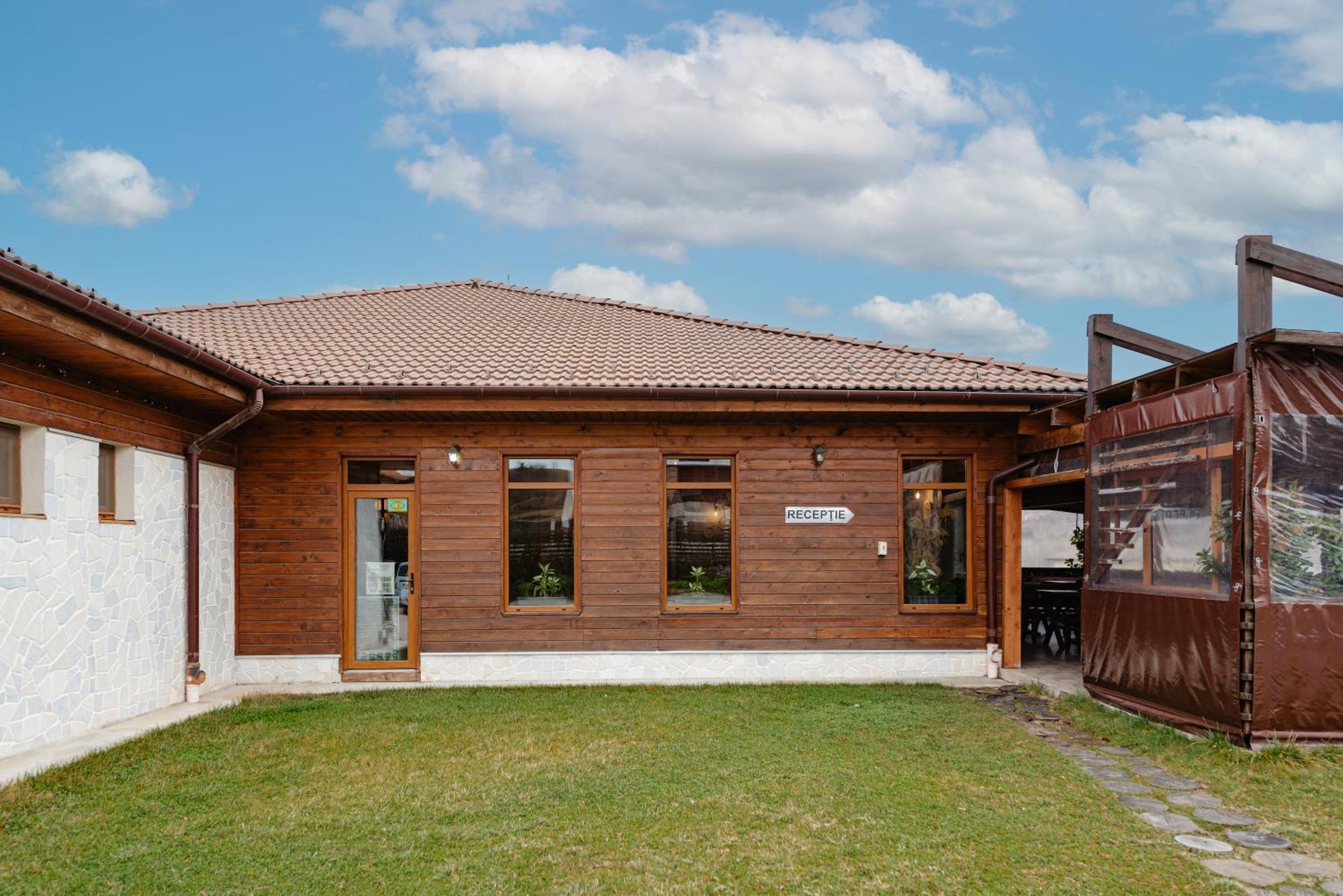 Casa Dinainte Spa Resort (Adults Only) Sălicea Eksteriør bilde